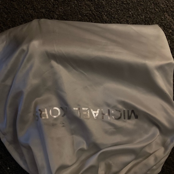 Mk bags some bran never been worn - Picture 4 of 11